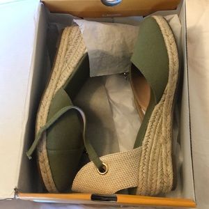 Sage green 2.5 inch heel espadrilles. New in box. Size 9 1/2.. never worn